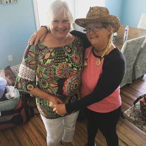 Meet your Posher, Carol